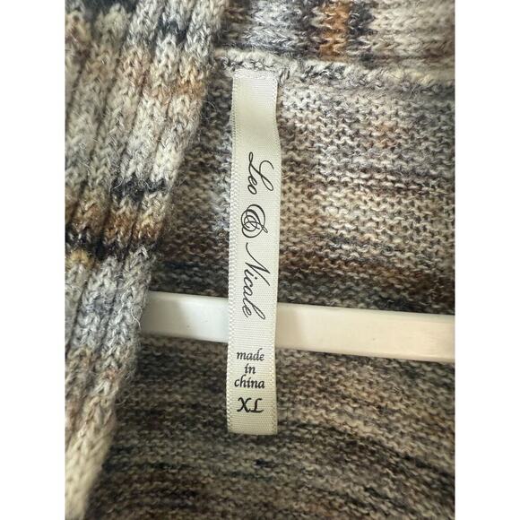 Leo & Nicole Striped Cowl Neck Knit Poncho Sweater Size XL - Picture 3 of 8